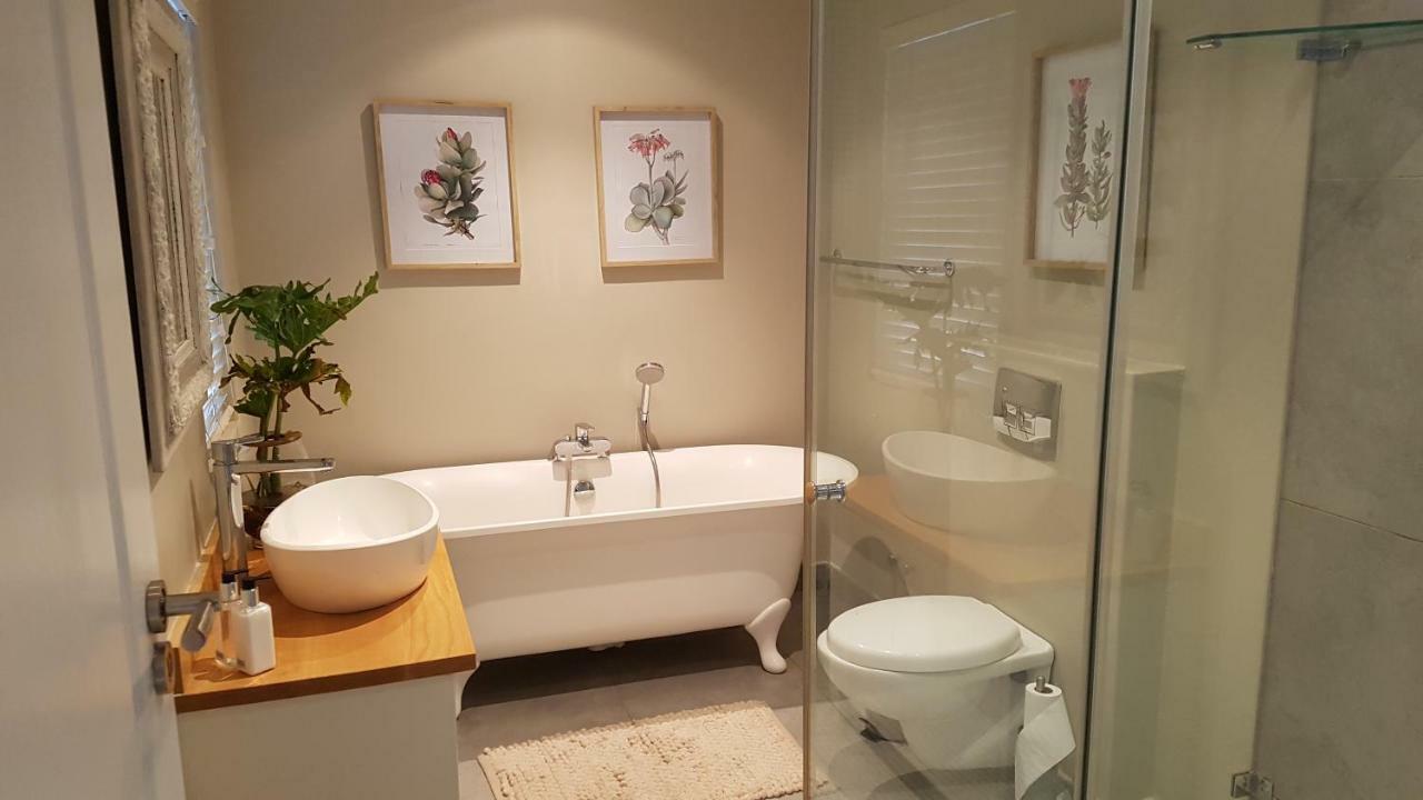 Franschhoek Village House ภายนอก รูปภาพ