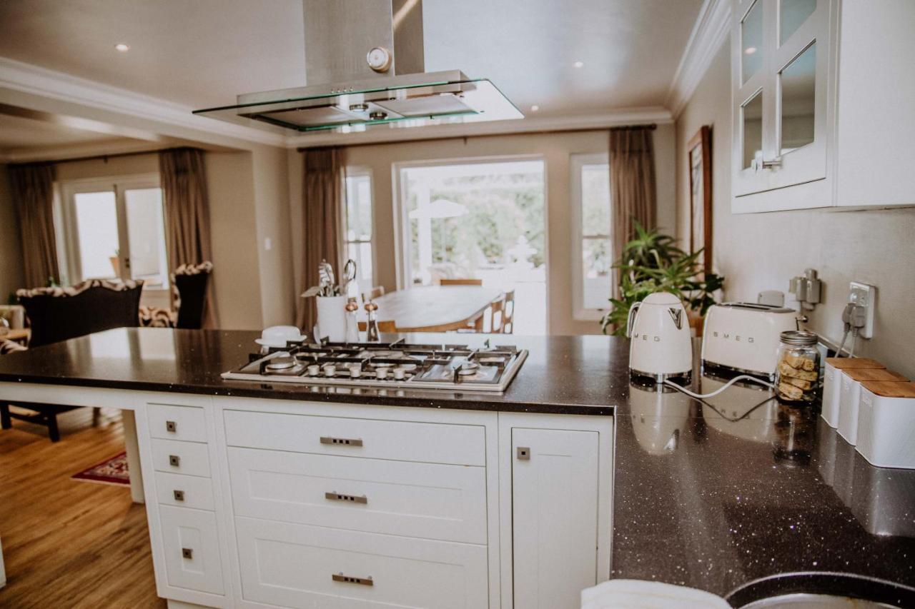 Franschhoek Village House ภายนอก รูปภาพ
